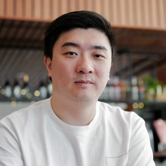 Yuzheng Sun